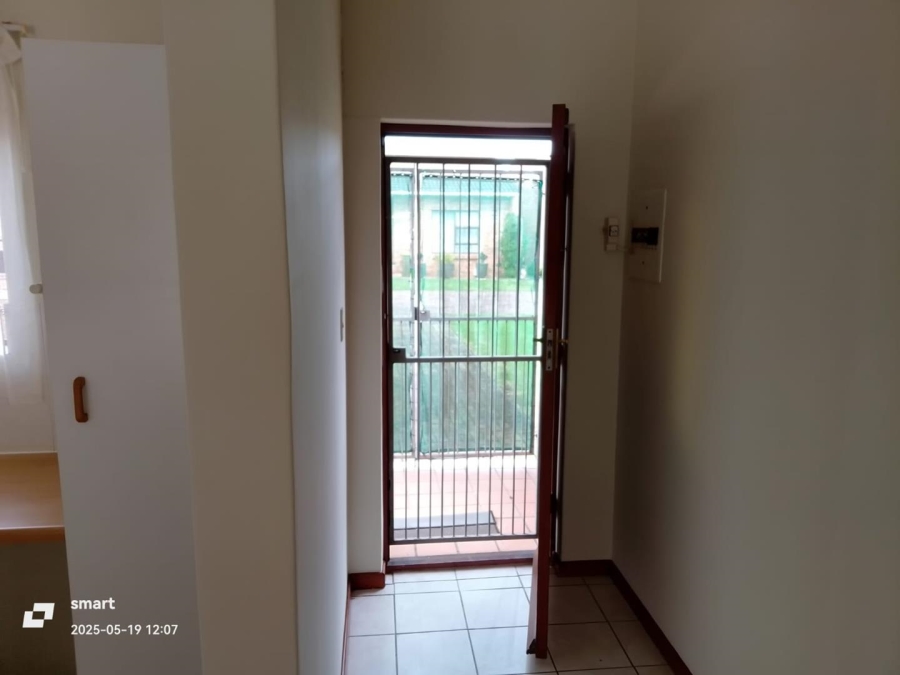 To Let 2 Bedroom Property for Rent in Fernglen Eastern Cape